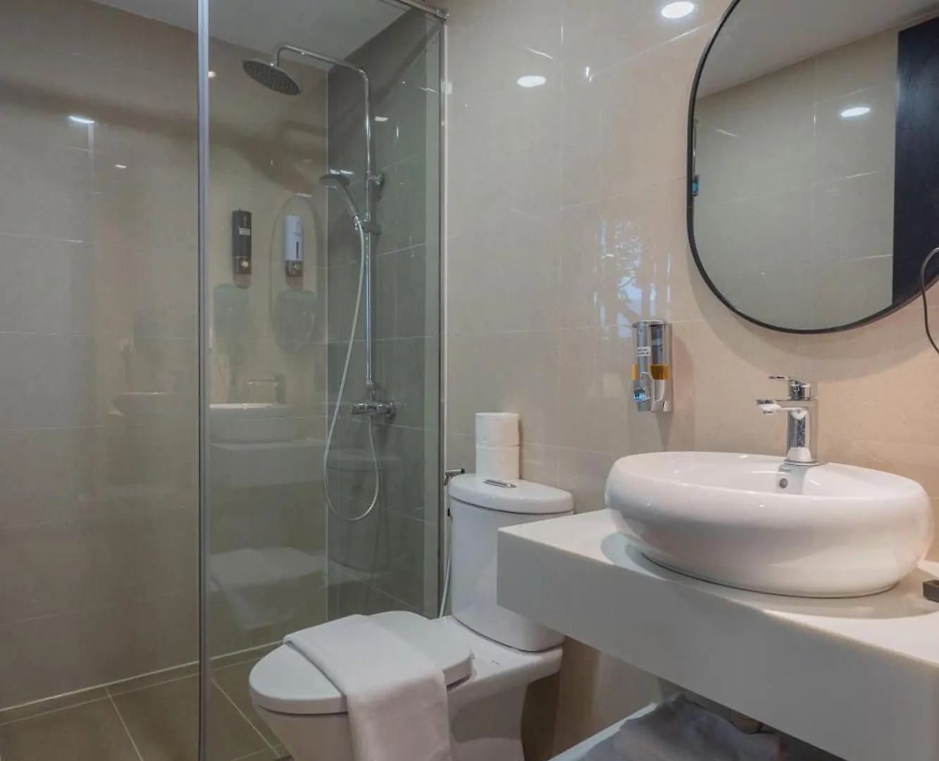 Sazi Hotel - Bui Thi Xuan Ho Chi Minh-stad