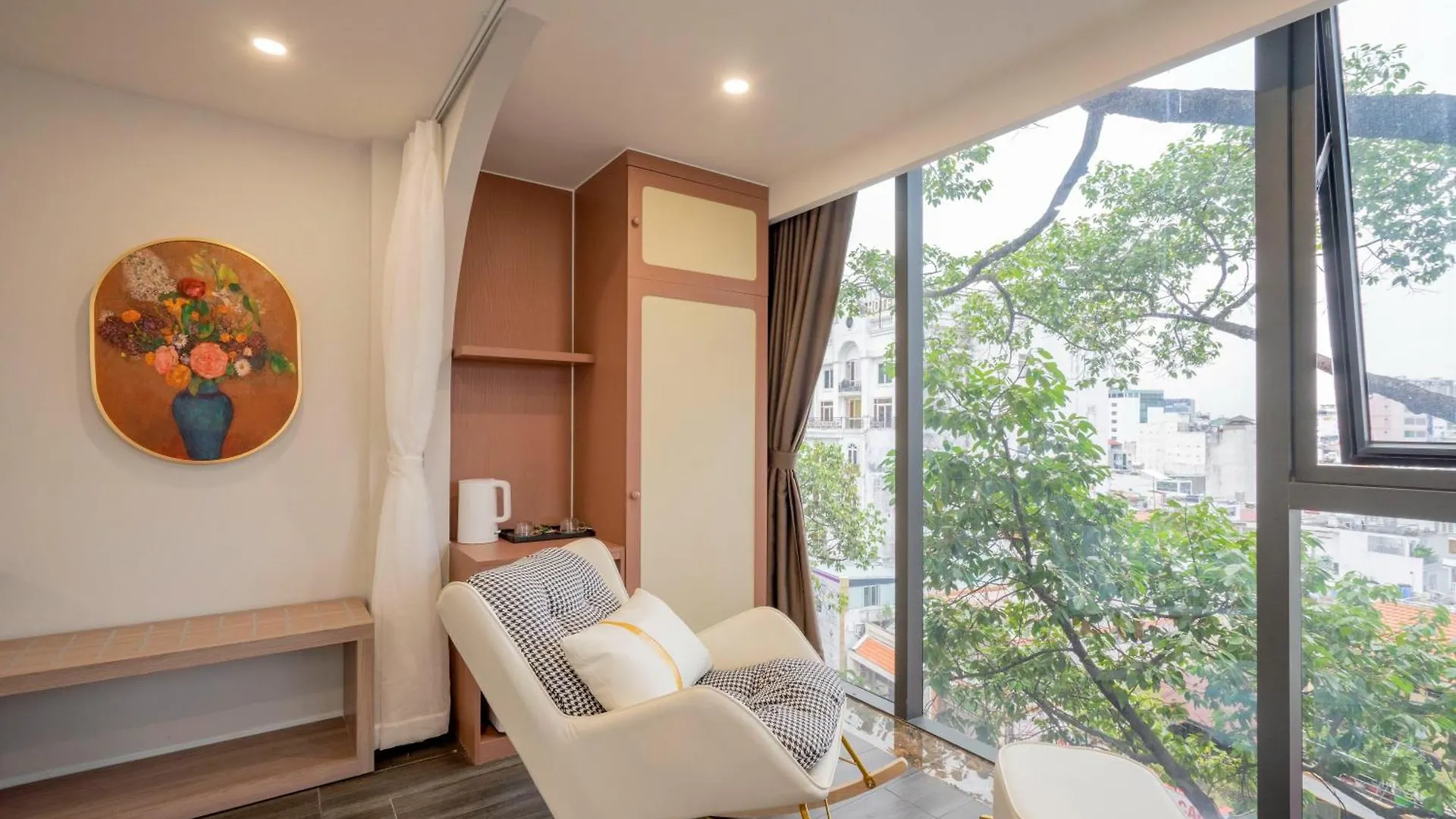 Sazi Hotel - Bui Thi Xuan Ho Chi Minh City
